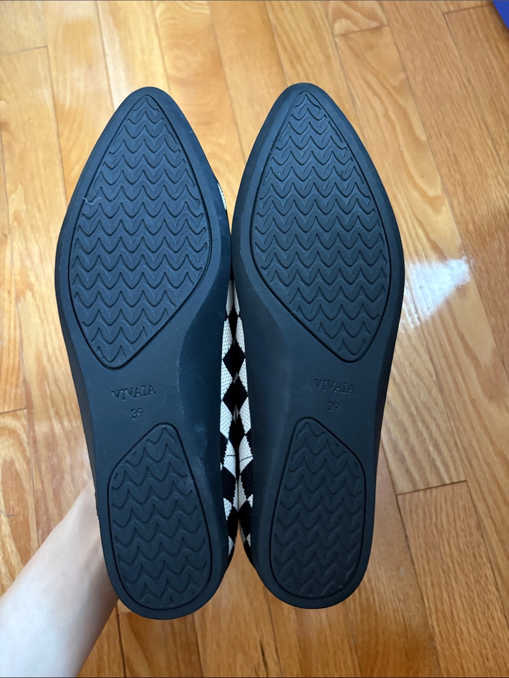 Vivaia Aria 5 point-toe ballet flats black white checker size 39 US 8 - Picture 5 of 9